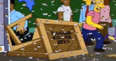Imagen del capitulo de Los Simpsons conocido como Marge encadenada donde los aldeanos de Sprinfield son atacados por abejas asesinas