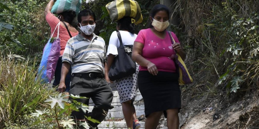Aprende como solicitar el bono familiar 1 personas pobres necesitando ayuda gubernamental por le coronavirus por lo que aplican al Bono Familiat
