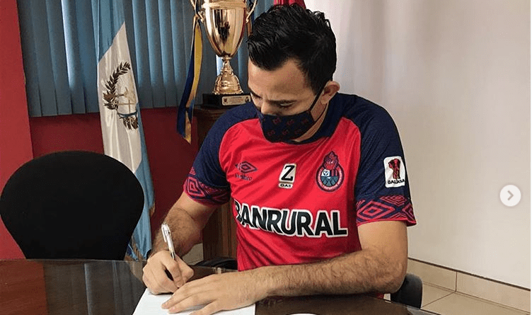 Marco Pappa jugador de fútbol guatemalteco es despedido del club Municipal tras ser arrestado