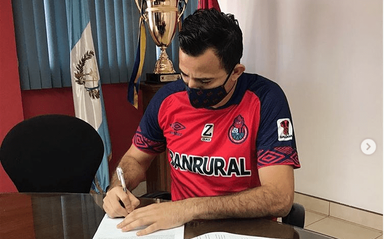 Municipal despide a Marco Pappa luego de ser arrestado 1 Marco Pappa jugador de fútbol guatemalteco es despedido del club Municipal tras ser arrestado