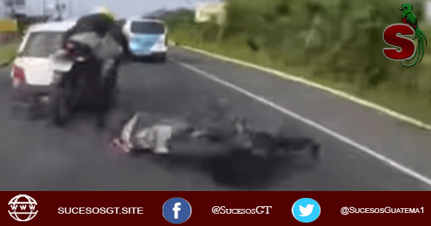 Graban peligroso accidente en Carretera a El Salvador 1 graban peligroso accidente de transito