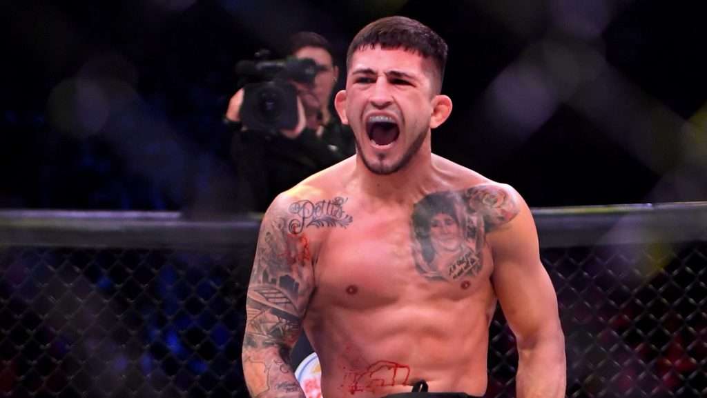 Sergio Pettits Campeón peso Gallo