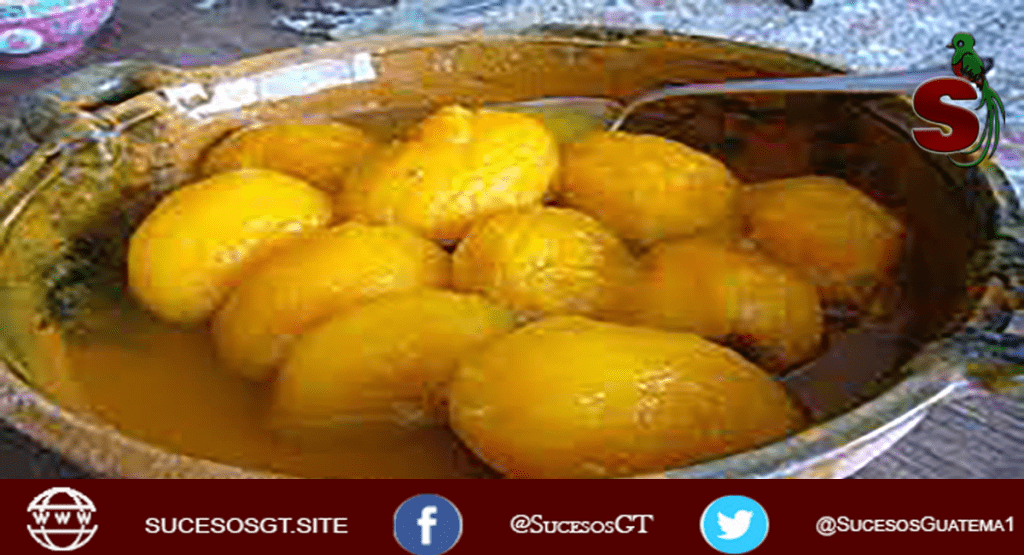 foto de un plato de mangos en miel