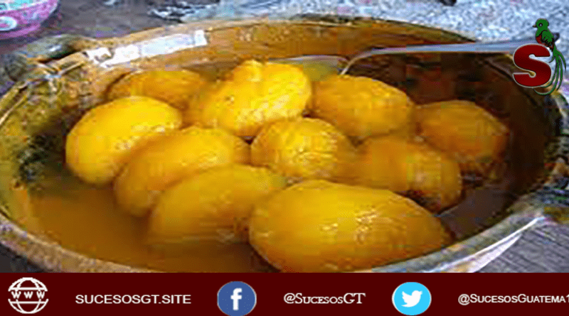 foto de un plato de mangos en miel
