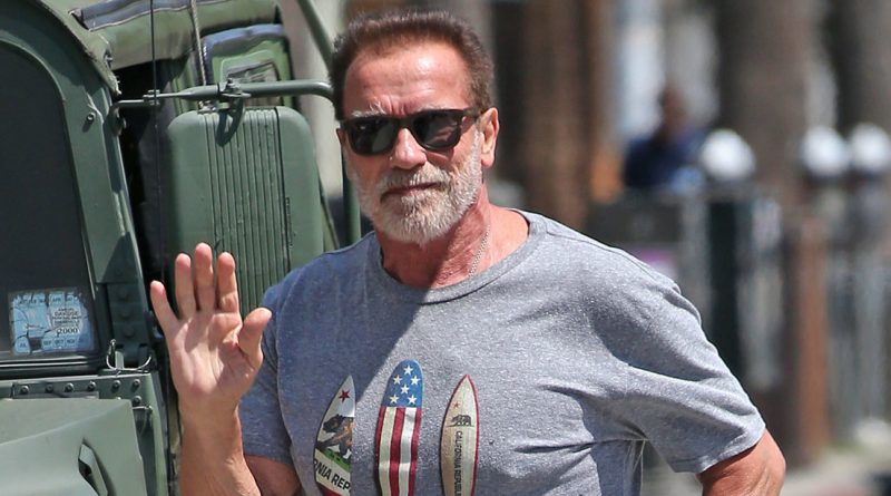 Arnold Schwarzenegger a sus 74 años