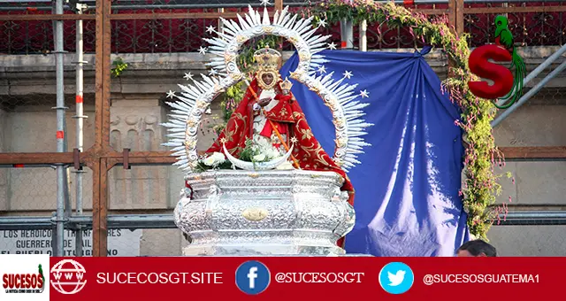 Cientos de miles de personas acompañan a la Virgen de la Cabeza en la Romería más antigua de España 1 Celebración de Virgen de la Cabeza en la Romería en España