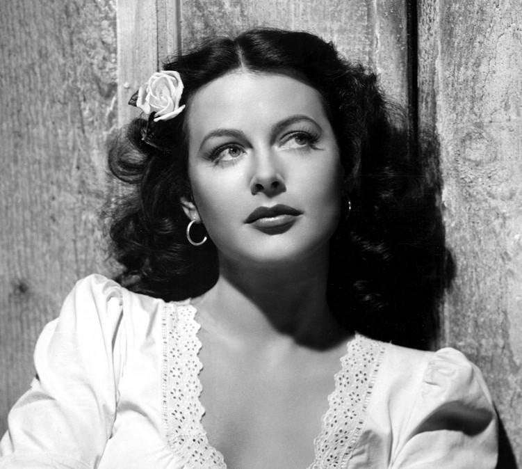 Fotografía en blanco y negro de Hedy Lamarr