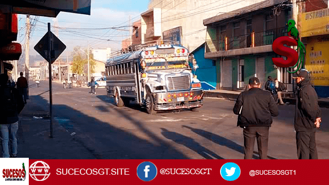 asesinan a chofer 3 Asesinan de manera brutal a un chofer de bus extraurbano, el conductor fue identificado como Enrique Velásquez, de 45 años.