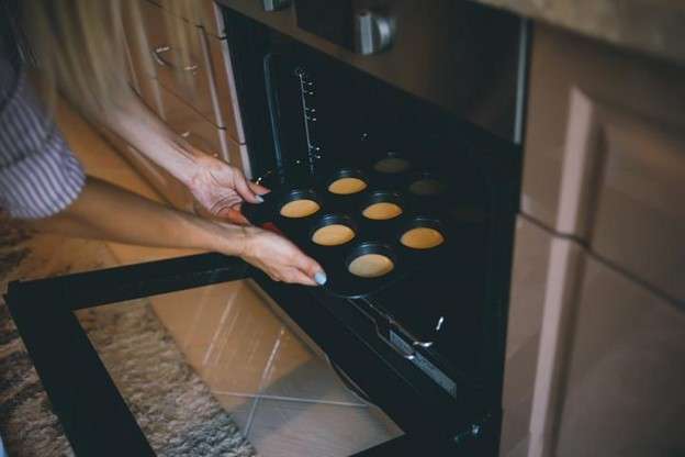 ¿Cuál es la mejor estufa de gas con horno? Guía completa 2025 3 estufa de gas 2 Si buscas renovar tu cocina y mejorar tu experiencia culinaria, seguramente te preguntas cuál es la mejor estufa de gas con horno. Este electrodoméstico es esencial en cualquier hogar, y elegir el modelo adecuado implica considerar factores como funcionalidad, tamaño y eficiencia.