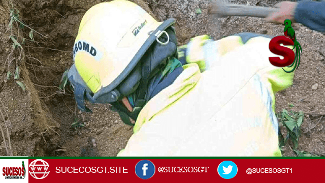 Entre lágrimas y dolor: vecina de Villa Nueva y su mascota mueren juntas durante derrumbe provocado por los sismos 2 derrumbe barcena villa nueva sismos 1024x530 1 La comunidad de El Tablón, en Bárcena, Villa Nueva, vive momentos de luto tras confirmarse el fallecimiento de Regina López Velásquez, vecina muy querida, que perdió la vida junto a su perrita durante los sismos que sacudieron el país.
