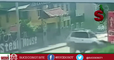 Toma de video del accidente en San Juan Ostuncalco