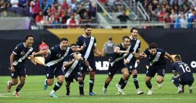 Guatemala vs El Salvador Este no es un partido cualquiera. Hoy juega la Selección de Guatemala. Millones de guatemaltecos depositan su fe en once jugadores que lucharán contra la historia, los pronósticos y la adversidad para hacer realidad el sueño de un país entero: llegar al Mundial 2026.