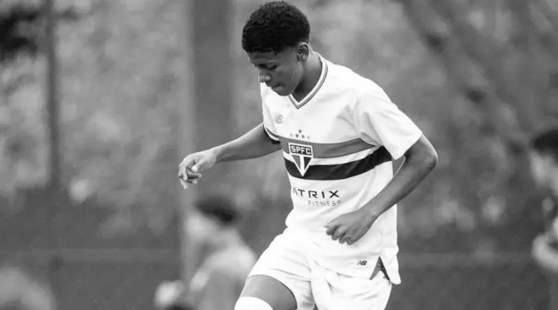 Joven promesa Micael Leandro da Silva, exjugador de las categorías inferiores del São Paulo FC, fue víctima de un ataque armado mientras disputaba un encuentro amistoso en Maceió, Brasil.