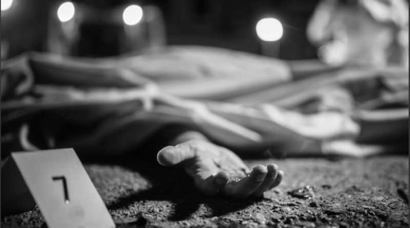 asesinato Un hombre de la tercera edad y su nieta, una adolescente con discapacidad, fueron encontrados sin vida tras un violento ataque ocurrido en una vivienda del cantón Espino Blanco, aldea Acal, en el municipio de San Ildefonso Ixtahuacán, Huehuetenango.