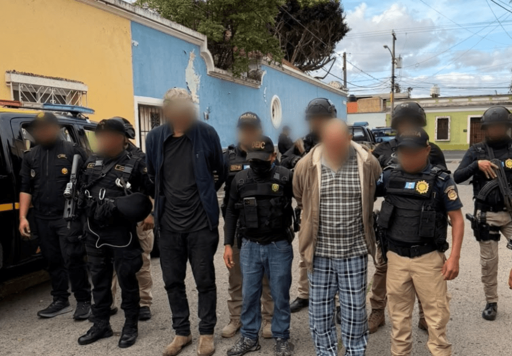 Operativo en la zona 1 deja tres capturados y más de Q1.4 millones incautados 1 terroristas capturados en operativo